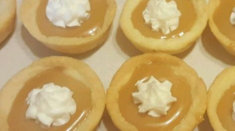 These are a crowd pleaser. They have a flaky crust wih a creamy caramel filling. Nut Cups Recipe, Mini Pecan Pie, Caramel Cups, Nut Cups, Cup Cookies, Caramel Filling, How To Melt Caramel, Appetizers Easy Finger Food, Caramel Cookies