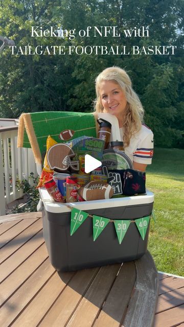 FullofHartMama on Instagram: "Football is back, baby!! 🏈 

i’m here with all your tailgate needs! Or just must have items to have around your house this season for game day! This is the perfect tailgate/football basket

Can’t forget @redgoldtomatoes with your chili

#footballisback #footballfood #tailgateparty #tailgateszn #tailgate #tailgateparty #footballbasket #footballszn #footballparty" Tailgate Auction Basket, Tailgate Raffle Basket Ideas, Tailgate Basket Ideas, Football Basket Ideas, Cooler Gift Basket Ideas, Cooler Gift Basket, Raffle Gift Basket Ideas, School Auction Art Projects, Silent Auction Basket