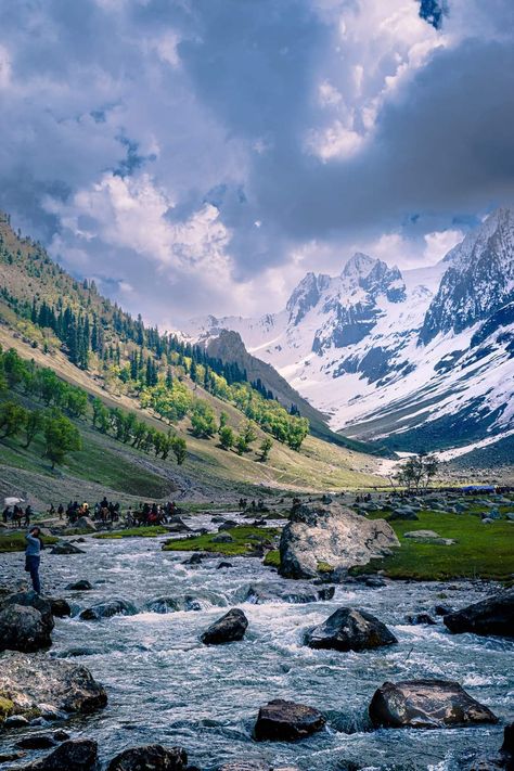 Kashmir Wallpaper Hd, Pahalgam Kashmir Aesthetic, Kashmir Wallpaper, Kashmir Mountains, Kashmir Aesthetic, Himalayas India, Kashmir Trip, Kullu Manali, Himalayan Mountains