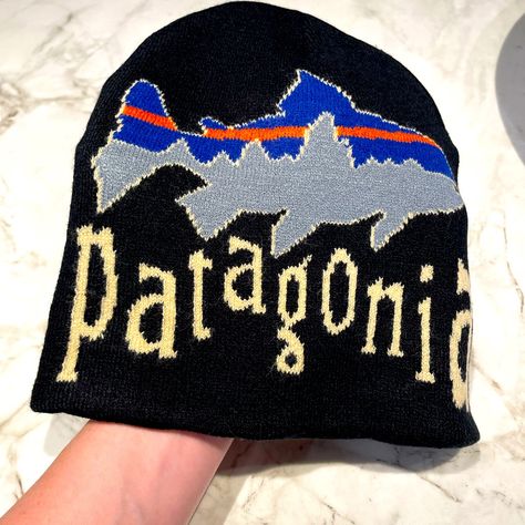 Patagonia Beanie Brand New Flying Fish Design A Classic Cuff Beanie Made With A Warm, Comfortable Recycled Wool/Recycled Nylon Blend. Unisex One Size Fits All Patagonia Beanie, Granola Outfits, Patagonia Accessories, Streetwear Hats, Silly Clothes, Hiking Fits, Beanie Fits, Flying Fish, Cute Beanies