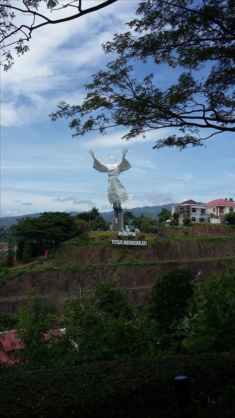 Jesus Bless Manado Manado, Jesus, Indonesia, Statue, Natural Landmarks, Travel, Quick Saves, Instagram, Nature