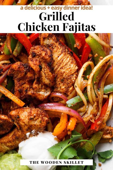 Grilled Chicken Fajitas - Learn how to make the BEST recipe for Grilled Chicken Fajitas! The perfect dinner idea for any summer night! #grilledchickenfajitas #grilledchickenfajitasmarinade #grilledchickenfajitasrecipe #grilledchickenfajitasongrill Fajita Chicken Marinade, Best Chicken Fajitas, Recipe For Grilled Chicken, Fajita Ingredients, Grilled Chicken Fajitas, Fajita Seasoning Recipe, Wooden Skillet, Fajita Marinade, Homemade Fajita Seasoning