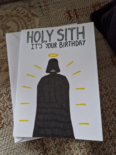 Star Wars Gifts Diy, Star Wars Birthday Presents, Starwars Gifts Diy, Star Wars Birthday Card Ideas, Diy Starwars Gift, Star Wars Gift Ideas Diy, Star Wars Gift Ideas For Boyfriend, Star Wars Diy Gifts For Boyfriend, Darth Vader Birthday