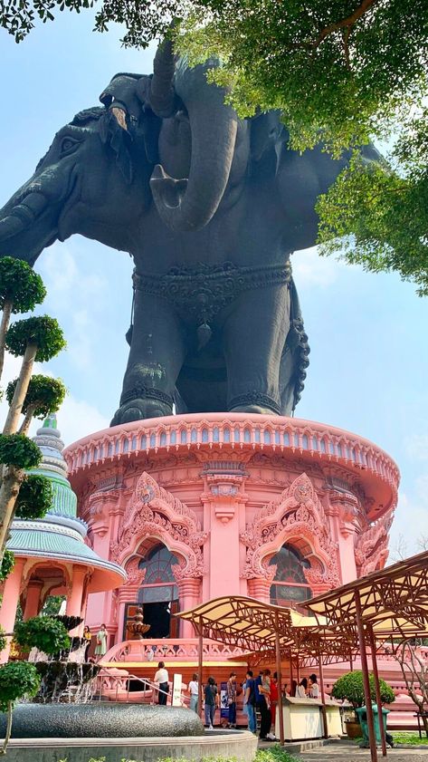 Erawan Museum, Bangkok Thailand, Hot Weather, Bangkok, Bucket List, Temple, Places To Visit, Thailand, Travel