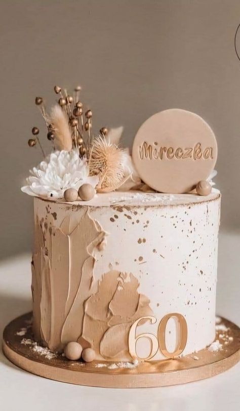 Beige Birthday Photoshoot, Brown Cake Design Birthday, White And Gold 30th Birthday Cake, Beige And Gold Birthday Theme, Birthday Cake Ideas 60th, Classy 30th Birthday Cake, Beige Cake Ideas, Brown And White Cake Design, Boho Bday Cake