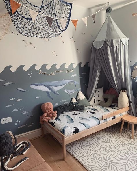 Island Decor Christmas, Ocean Bedroom Kids, Sea Theme Bedrooms, Ocean Baby Rooms, Ocean Kids Room, Mantle Decor Christmas, Affordable Room Decor, Mini Home Gym, Ocean Bedroom