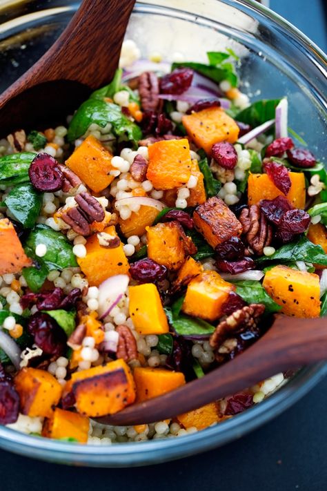 Salad With Roasted Butternut Squash, Pearl Couscous Salad, Autumn Salad Recipes, Pearl Couscous, Couscous Salat, Harvest Salad, Resep Salad, Squash Salad, Couscous Recipes