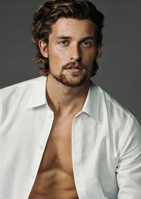 wouter peelen Wouter Peelen, Mert And Marcus, Beard Hairstyle, Corte De Cabelo Masculino, Curly Hair Men, Men Model, Beard Care, Good Looking Men, Perfect Man