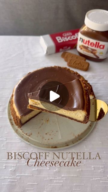 Chef Natalie 👩🏻‍🍳 on Instagram: "Biscoff + Nutella cheesecake ✨

Full recipe is in my subscription 

#nutellacake #nutellacheesecake #biscoffcheesecake #biscoffcake #biscofflotus #nutellarecipes #cheesecakerecipe #chefnatalie #cheesecakerecipes" Biscoff Cake, Biscoff Cheesecake, Nutella Cheesecake, Nutella Cake, Nutella Recipes, Cheesecake Recipes, Nutella, Cheesecake, Chef