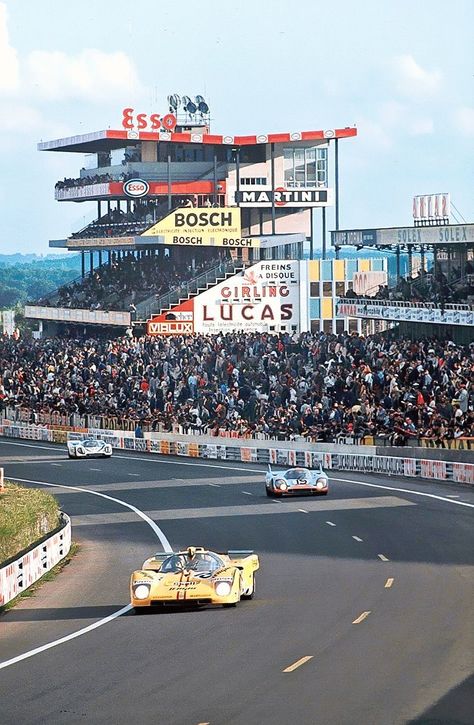 Le Mans Vintage Racing Aesthetic, Lemans Racing, Gulf Racing, Porsche Carrera Gt, Classic Race Cars, Endurance Racing, Course Automobile, Classic Racing Cars, Porsche 917