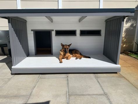 Dog Outside House, House For Dogs Outdoor, Custom Dog House Outdoor, Luxury Dog House Outdoor, Modern Dog House Outdoor, Dog House For 2 Dogs, Dog Shed House, Huge Dog House, Outside Dog Houses For Big Dogs