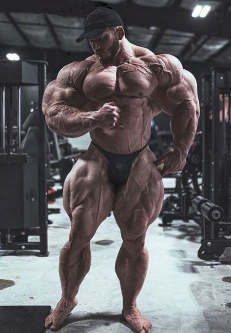 Body Builders Men, Big Muscle Men, Best Bodybuilder, Bodybuilding Pictures, Man Anatomy, Muscular Legs, Gym Guys, Ripped Body, Muscle Anatomy