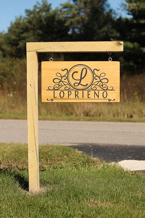 Farm Signs Entrance, Driveway Sign, Business Signs Outdoor, Making Plant Pots, Building Signs, Wooden Welcome Signs, Camping Signs, Outdoor Signage, Farm Signs