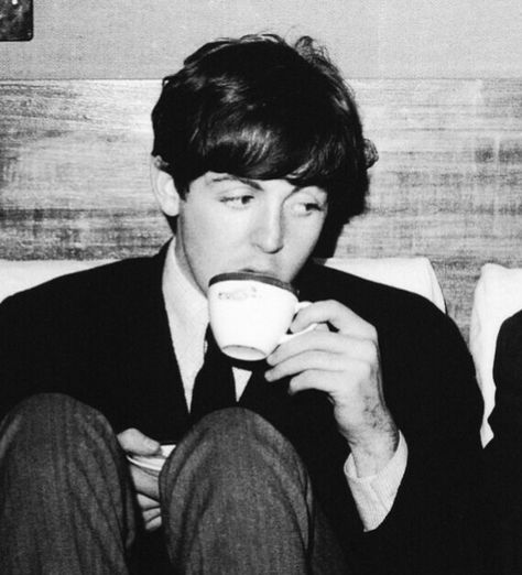 Beautiful Macca Golden Slumbers, Paul Mccartney, Your Eyes, Tea Time, Drama, Tea, White, Black