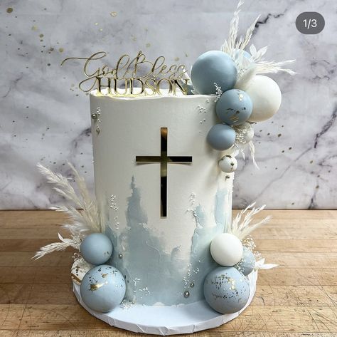 Boy Christening Decorations, Boys First Communion Cakes, Christening Cake Designs, Baby Boy Christening Cake, Baby Dedication Cake, Boy Communion Cake, Baptism Cake Boy, Dedication Cake, Christening Cake Boy