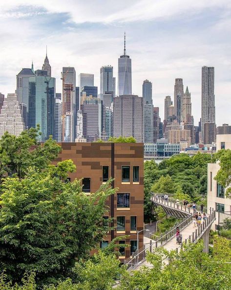 Squibb Park Bridge, Brooklyn Heights, Brooklyn Squibb Park, Autumn In New York, I Love Nyc, Brooklyn Heights, All Of Us, Happy Sunday, San Francisco Skyline, New York Skyline, Cityscape