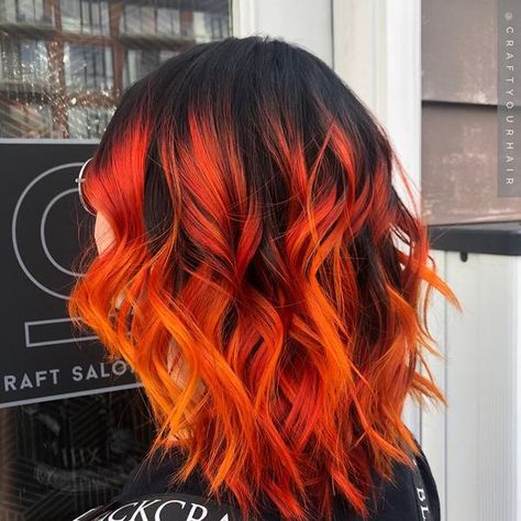 Cheveux Oranges, Sunset Hair, Hair Color Orange, Arctic Fox Hair Color, Fire Hair, Fox Hair, Vivid Hair Color, Sunset Orange, Pretty Hair Color