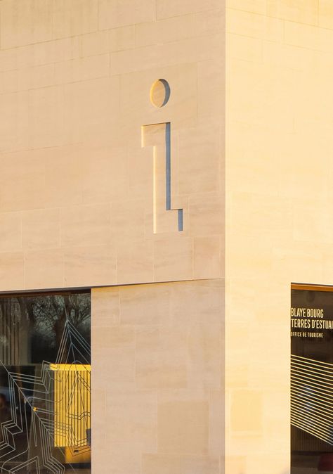 The new Blaye Tourist Office faces the Vauban Citadel, a UNESCO World Heritage Site. The use of local stone was an obvious choice for the architects, who wanted an architecture that would dialogue with the history of its region thanks to material and the knowledge of its use. The project fits with finesse and conviction into a rich heritage context, without making any concessions to its contemporary design. The simplicity and sobriety of the building contrast with the historic facade and give th Architects Office, Tourist Office, Unesco World Heritage Site, Unesco World Heritage, Heritage Site, World Heritage, Contemporary Design, Architects, Architecture