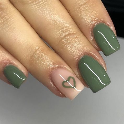 Short Green Nail Designs Simple, Green Nails With Heart Design, Army Green Acrylic Nails Designs, Short Nails Fancy, Square St Patricks Day Nails, Simple Short Green Nails, Olive Green Bridesmaid Nails, Gel Nails Patterns, Gel Nails Short Green