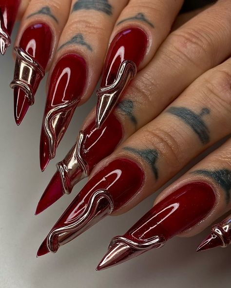 💮NAILART // TOULOUSE🇫🇷 | 🩸Bloody glass pour Milus / Using @thegelbottlefrance G0007 & @apresnailofficial XXL Stiletto GelX #glassnails #jellynails… | Instagram Red Ruby Nails, Red Jelly Nails Design, Jelly Stiletto Nails, Red And Chrome Nails, Jelly Red Nails, Xxl Stiletto Nails, Red Glass Nails, Red Cat Eye Nails Design, Red Silver Nails