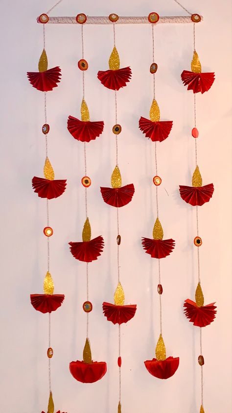 Natal, Diwali Office Decor, Diwali Decorations At Office, Bay Decoration, Paper Diya, Diwali Craft For Children, Navratri Decoration, Diwali Art, Hanging Decorations Diy