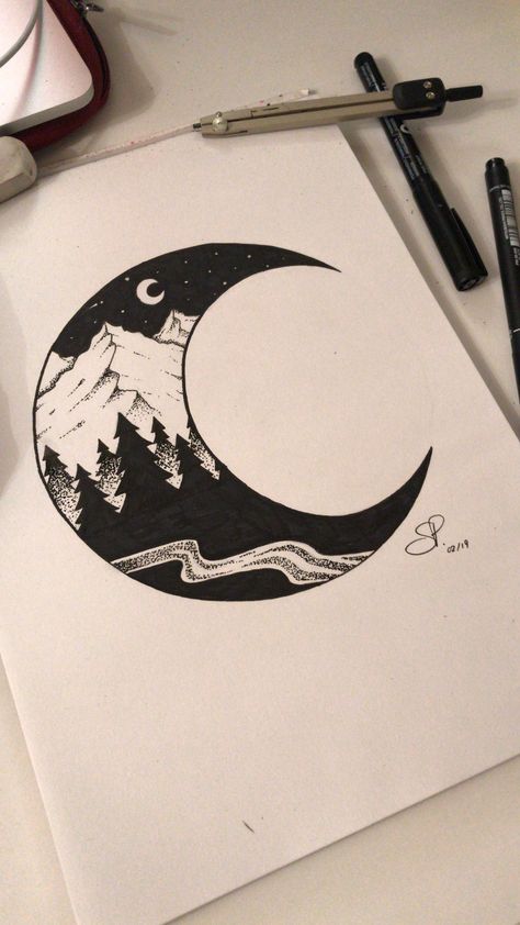 Croquis, Half Moon Drawing Design, Moon Aesthetic Doodle, Moon Drawings Aesthetic Easy, Moon Aesthetic Sketch, Moon Drawing Pencil Sketches, Drawings With Black Pen, Moon Sketch Aesthetic, How To Draw A Moon