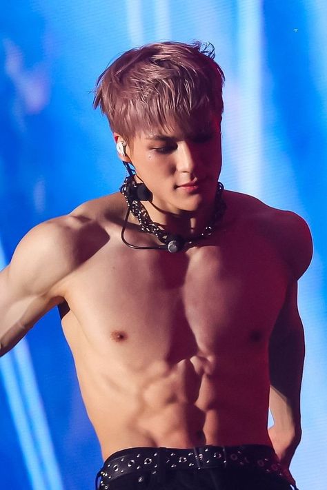 Abs Wallpaper, Jeno Abs, Jeno Wallpaper, Nct Dream Jeno, Kpop Men, Nct Jeno, Men Abs, Triple J, Wallpaper Icon