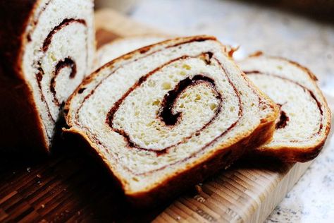 cinbread Cinnamon Bread Recipe, Cinnamon Swirl Bread, Bread Homemade, Swirled Bread, Ree Drummond, Cinnamon Bread, Cinnamon Swirl, Think Food, Crumpets