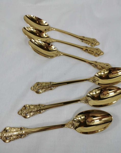 Brand new stainless steel, gold plated cutlery. https://www.etsy.com/au/listing/1740194828/baroque-style-stainless-steel-gold https://www.etsy.com/au/listing/1754389123/royal-albert-ocr-gold-plated-spoon-and Wedding Cutlery, Gold Cutlery, Baroque Style, Baroque Fashion, Royal Albert, Tea Room, Future House, Kitchen Decor, Gold Plate