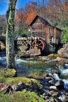 Mill Old Grist Mill, Windmill Water, Grain Elevators, Country Barns, Grist Mill, Water Mill, Hakone, Farm Scene, Country Scenes