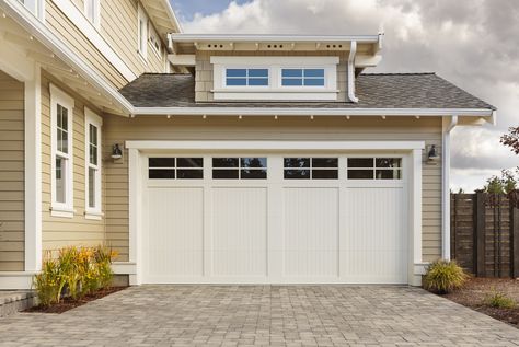 How Secure Are Your Garage Storage Cabinets? Craftsman Living Rooms, Double Garage Door, Garage Door Windows, Garage Door Ideas, Steel Garage Doors, Best Garage Doors, Garage Door Styles, Exterior House Ideas, Doors Ideas