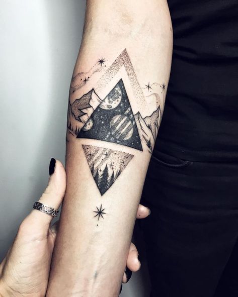 Like this design but Mountains background, night sky top, sunrise below? Music Symbol Tattoo, Crucifix Tattoo, Cool Shoulder Tattoos, 16 Tattoo, Triangle Tattoos, Geometric Tattoos, Tattoo Signs, Tattoos Geometric, Geniale Tattoos