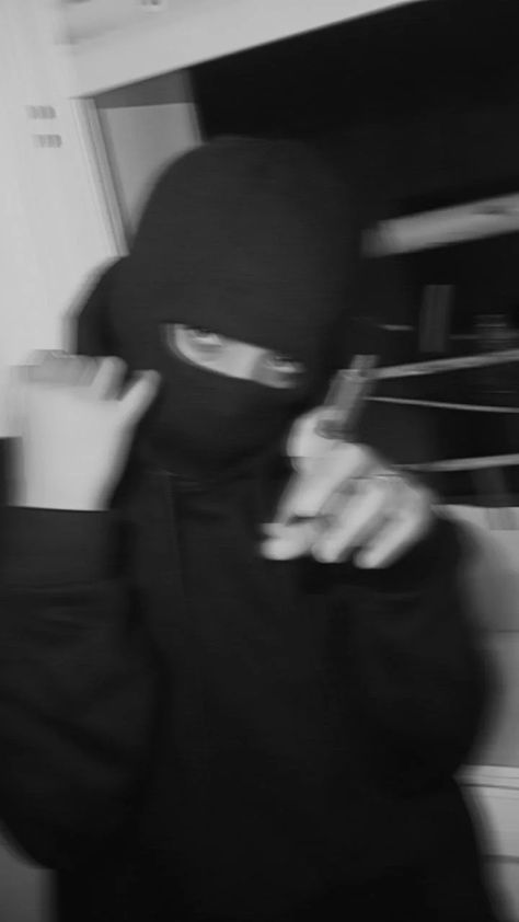 !!! Sheisty Mask Boy, Black Ski Mask Outfit Men, Ski Mask Men Outfit, Ski Mask Pfp Guy, Shiesty Mask Pfp, Ski Mask Outfit Men, Ski Mask Pictures, Ski Mask Pfp, Ski Mask Men