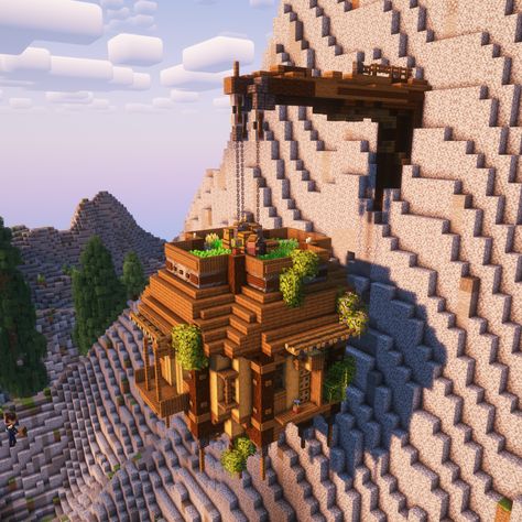 Minecraft House Hanging, Hanging Houses In Minecraft, Hanging Mountain House Minecraft, House Hanging Off Cliff Minecraft, Hanging Cave House Minecraft, Cave Farm Minecraft, Minecraft Hanging House Ideas, Fantasy Minecraft Building Ideas, Mountain Top Minecraft House