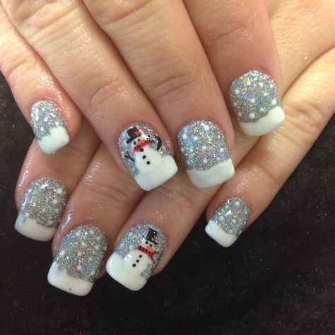 Christmas Nails Short Simple, Nails Short Simple, Christmas Nails Short, Snowman Nail, Snowman Nail Art, Holiday Nails Easy, Christmas Nail Design, Snowman Nails, Nails Holiday