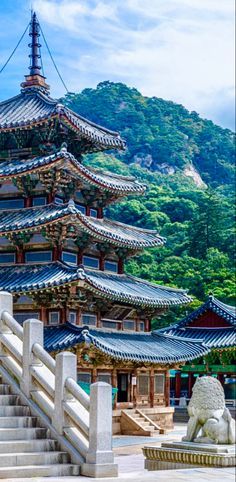 Korea Historical Places, South Korea Wallpaper Iphone, South Korea House, Beopjusa Temple, South Korea Temple, South Korea Architecture, Korea Temple, Korean Temple, Bethany Williams