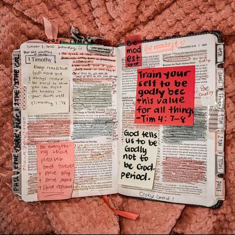 Bible Wrecking Ideas, Messy Bible, Bible Wrecking, Bible Annotations, Bible Highlighting, Faith Goals, Leadership Goals, Bible Journaling For Beginners, Inspire Bible