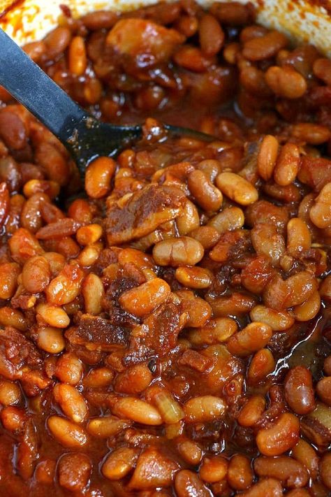 Baked Beans Recipe Crockpot, Crockpot Baked Beans, Crockpot Sides, Homestyle Meals, Beans Recipe Crockpot, Bake Beans, Baked Beans From Scratch, Dry Beans Recipe, Baked Beans Crock Pot