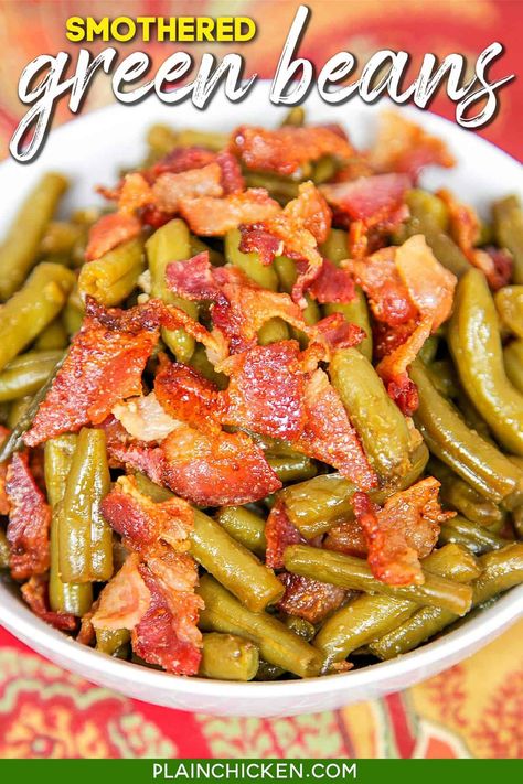 Smothered Green Beans - canned green beans baked in bacon, brown sugar, butter, soy sauce, and garlic. This is the most requested green bean recipe in our house. Everybody gets seconds. SO good!! Great for a potluck. Everyone asks for the recipe! Super easy to make. Green Beans And Bacon, Beans And Bacon, Smothered Green Beans, Beans Baked, Baked Green Beans, Beans With Bacon, Easter Side Dishes, Green Beans With Bacon, Bean Recipe