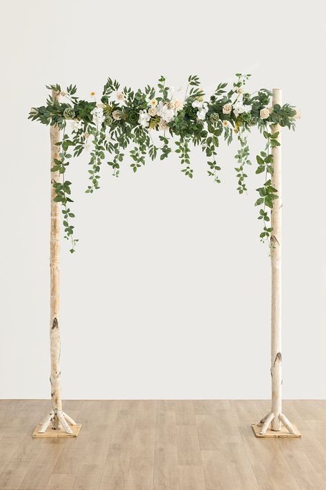 Simple Wedding Arch, Sweetheart Table Backdrop, Farm Wedding Reception, Alter Flowers, Hanging Rose, Backyard Barn, Leaves Decor, Small Weddings Ceremony, Flower Backdrop Wedding