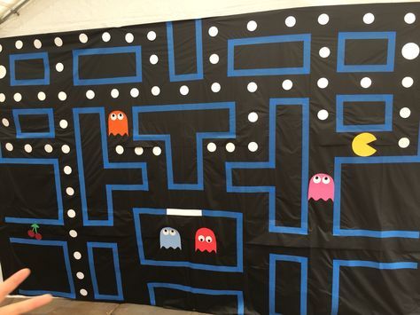 Pacman Wall backdrop 80s Party Decor, Pac Man Party, 80s Party Decorations, Plastic Table Cloth, 80's Theme, 80s Birthday Parties, Trendy Party Decor, 1980s Party, Night Theme