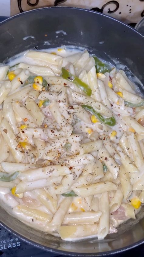 Easy White Sauce, White Pasta Sauce Recipe, Delicious Food Image, Eating Food Funny, White Sauce Pasta, Sauce Pasta, Butter Milk, Foodie Instagram, Food Vids