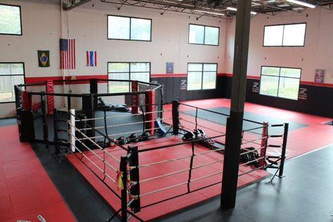 Boxing Gym Design, Kickboxing Gym, Gym Architecture, Dojo Ideas, Tactical Wall, Gym Plan, Mma Gym, Gym Setup, Boxing Club