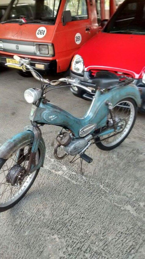 Lapak Motor Antik DKE Hummel 1957 - PURWOKERTO - LAPAK MOTOR BEKAS | MOTKAS Motor Klasik, Motor Custom, Classic Motors, Sepeda Motor, Cars And Motorcycles, Motorcycles, Bike, Cars, Media