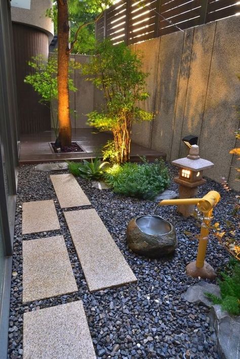 30 Inspiring Japanese Garden Design Ideas for Your Outdoor Space Check more at https://zugnews.com/30-inspiring-japanese-garden-design-ideas-for-your-outdoor-space/ Japanese Garden Style, Japanese Gardens Design Ideas, Small House Garden, Small Japanese Garden, Japanese Garden Landscape, Zen Garden Design, Herb Garden Design, Vertical Garden Diy, Japanese Garden Design