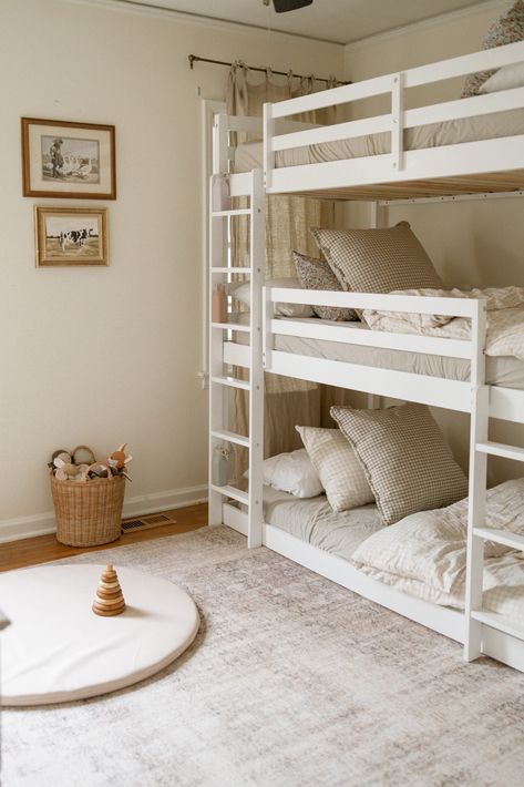 Bunk Beds 3 People, Sister Room Bunk Bed, Coed Bunk Beds Shared Bedrooms, Triple Bunk Bed Small Room, Triple Bunk Beds For Small Room, 3 Sister Bedroom Ideas, Girls Bedroom Ideas Little Shared Bunk Beds, Styling Bunk Beds, Twin Triple Bunk Beds