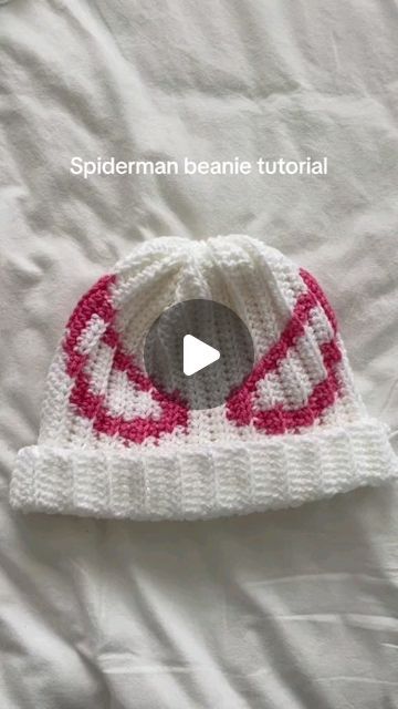 How To Crochet Beanie, Spiderman Beanie Crochet Pattern, Crochet Spiderman Beanie, Spiderman Beanie, Spiderman Crochet, Crocheting Tips, Beanie Crochet Pattern, Beanie Crochet, Crochet Beanie