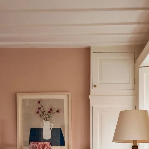 Setting Plaster, Garden Magazine, Bedroom Wall Colors, London House, Georgian Homes, Pink Bedroom, Pink Room, Bedroom Paint, Task Lighting