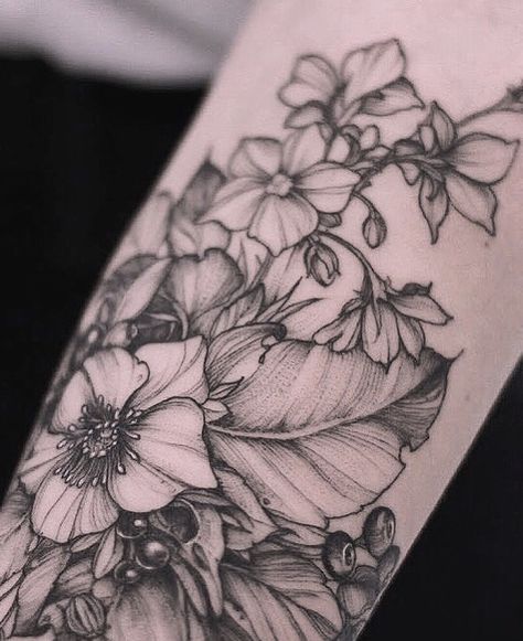 Nan Tattoo, Diana Severinenko, Flower Tat, Totem Tattoo, Detailed Tattoo, Botanical Tattoo, Bee Tattoo, Sleeve Tattoos For Women, Flower Tattoo Designs