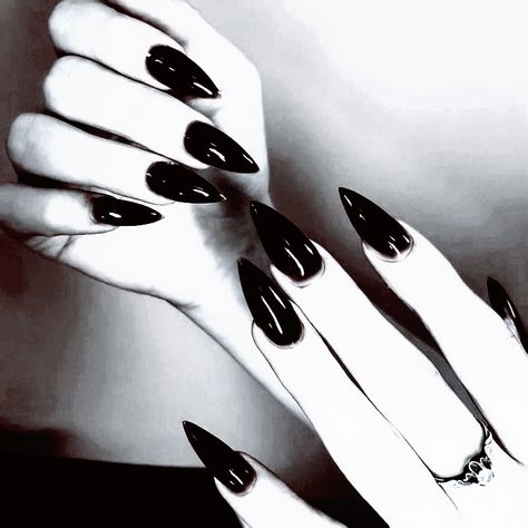 Black Sharp Nails, 90s Goth Aesthetic, Gothic Graveyard, Vampire Nails, Pin Icon, Vampire Gothic, Sharp Nails, N Nails, Punk Nails